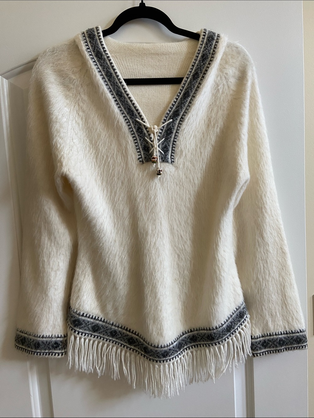 Cozy Cream Fuzzy Fringe V-Neck Sweater with Contrast Trim And Hood